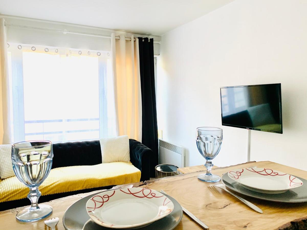 Appartement Cosy Tout Confort - Proche Gare & Centre Le Mans Luaran gambar
